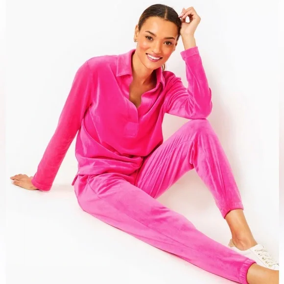 Lilly Pulitzer Velour Set Size Large - Picture 2 of 11